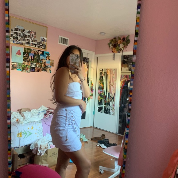 Sabo Skirt White Strapless Dress - Picture 4 of 6